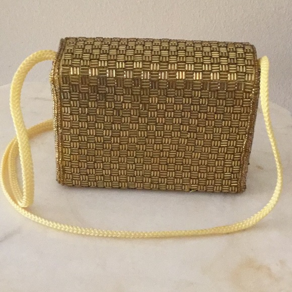 Magic hand made gold bead evening purse - Picture 5 of 8